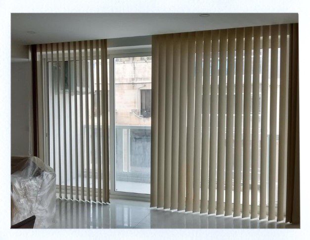 https://www.aluage.com/wp-content/uploads/2023/10/blinds-malta.jpg